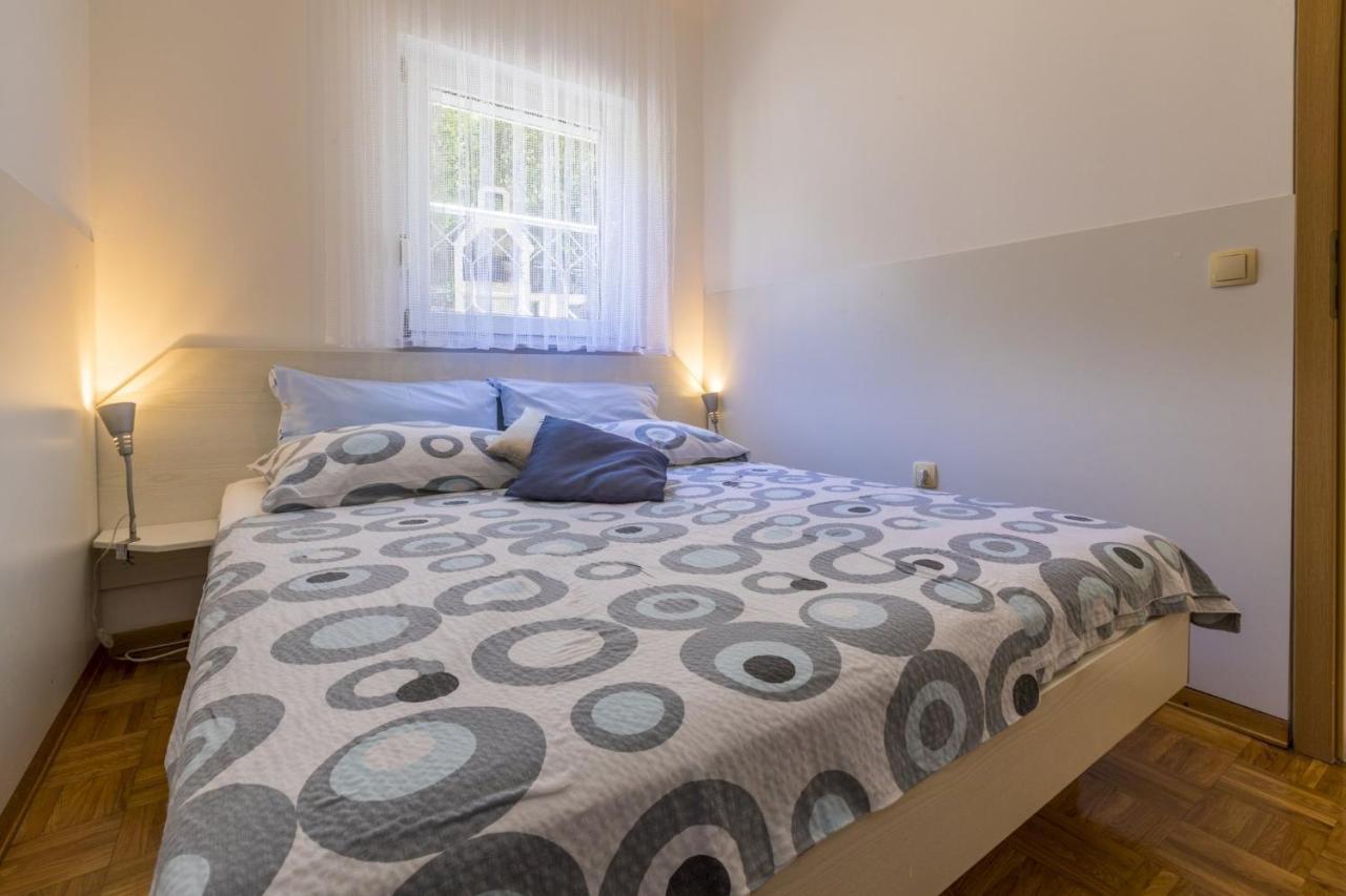 Blue Pearl Apartments Crikvenica Exterior photo