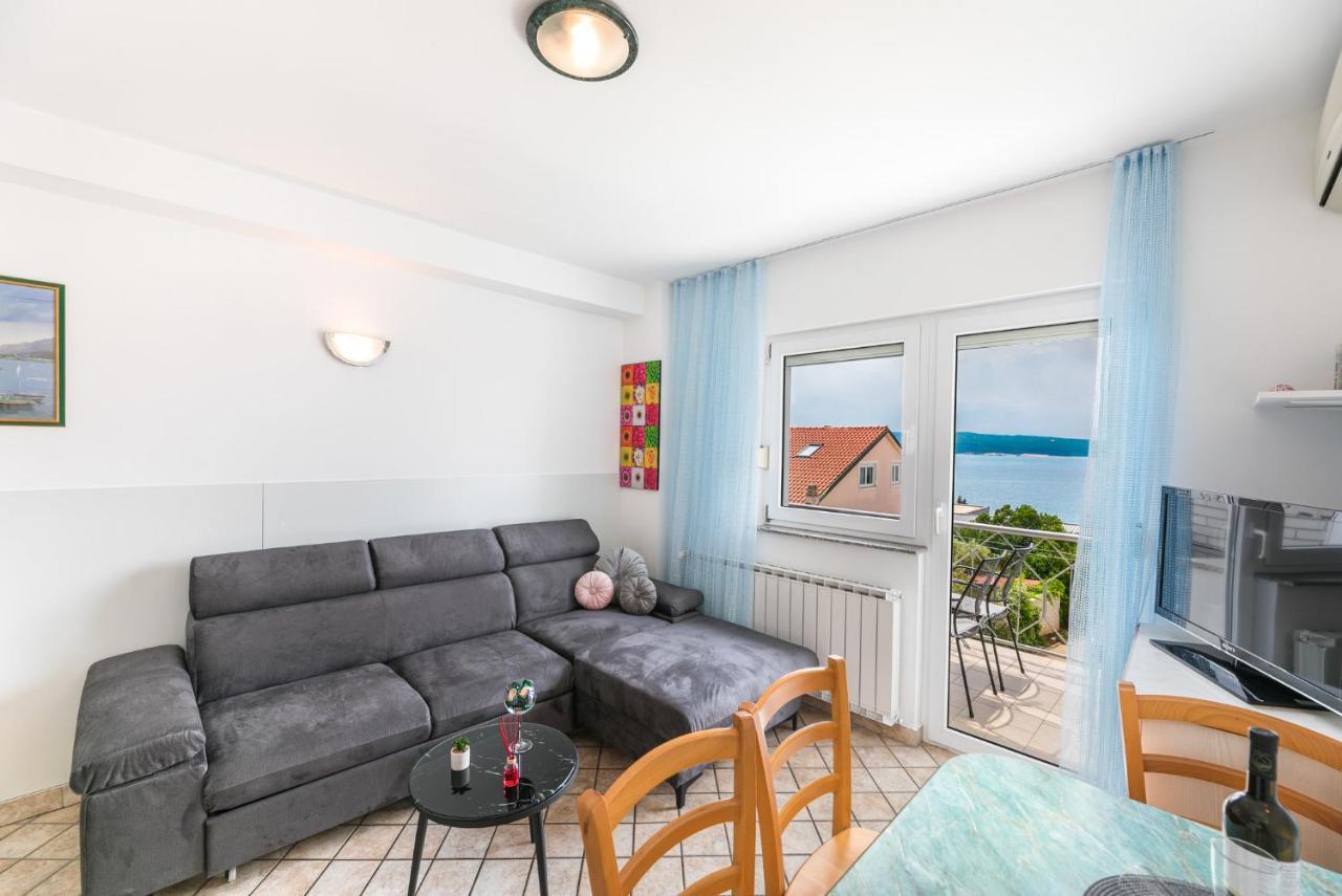 Blue Pearl Apartments Crikvenica Exterior photo