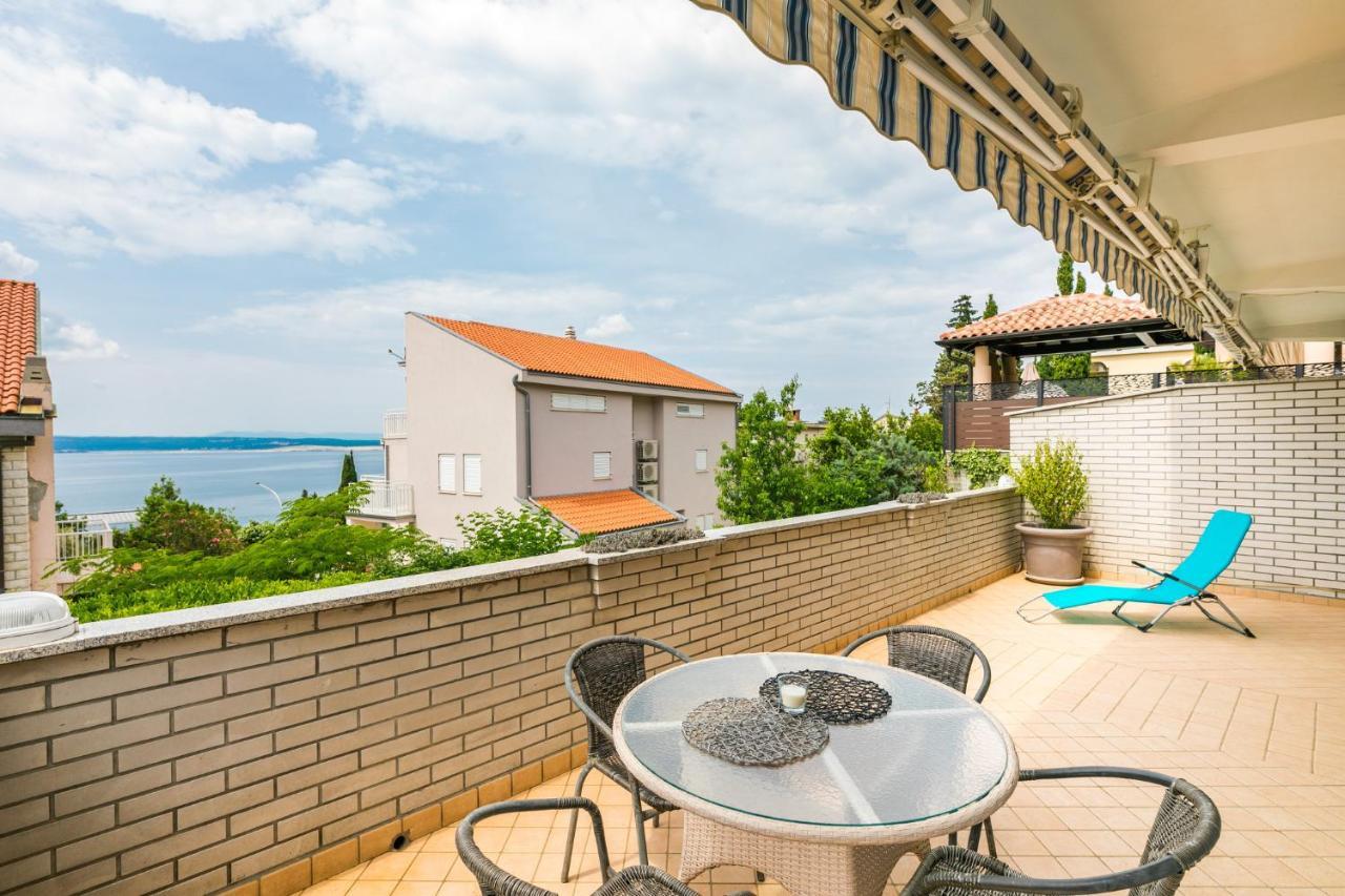 Blue Pearl Apartments Crikvenica Exterior photo