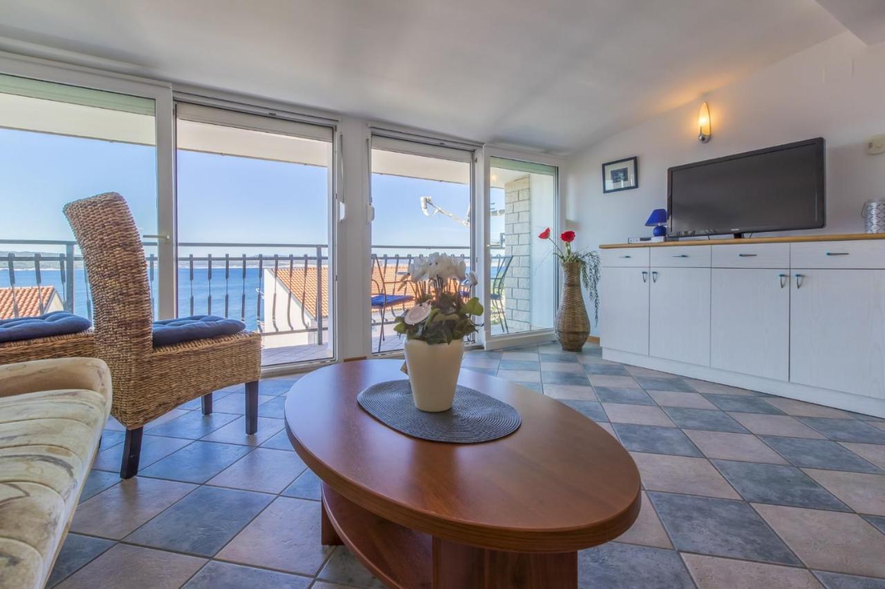 Blue Pearl Apartments Crikvenica Exterior photo