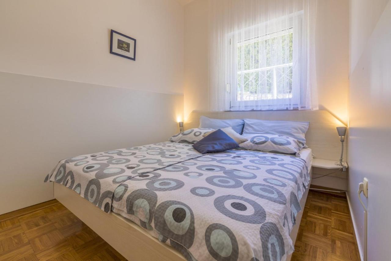 Blue Pearl Apartments Crikvenica Exterior photo
