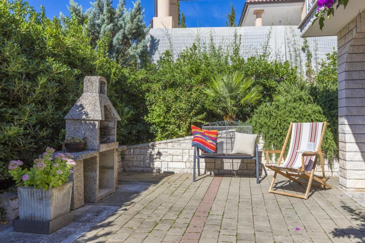 Blue Pearl Apartments Crikvenica Exterior photo