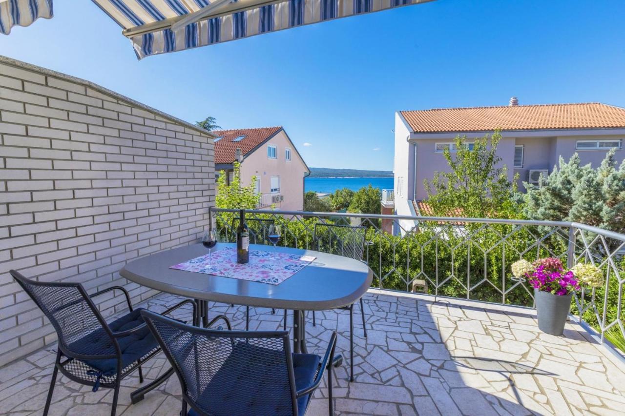 Blue Pearl Apartments Crikvenica Exterior photo