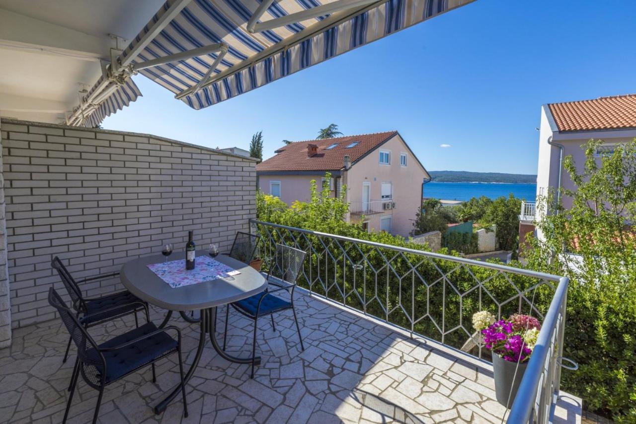 Blue Pearl Apartments Crikvenica Exterior photo