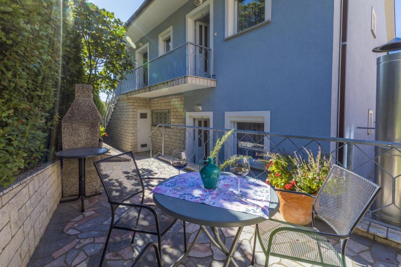 Blue Pearl Apartments Crikvenica Exterior photo